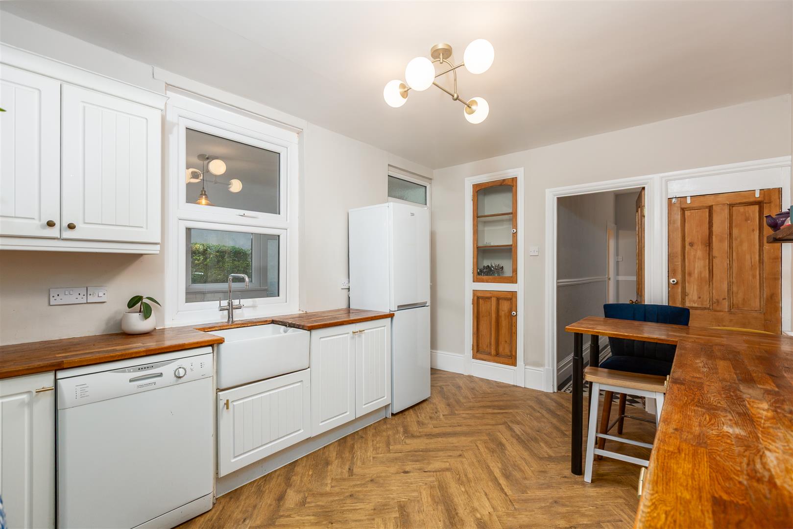 Pen Y Lan, Penclawdd, Swansea, SA4 3LL